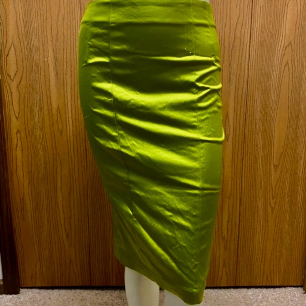 Bebe WHITE Satin Pencil Skirt